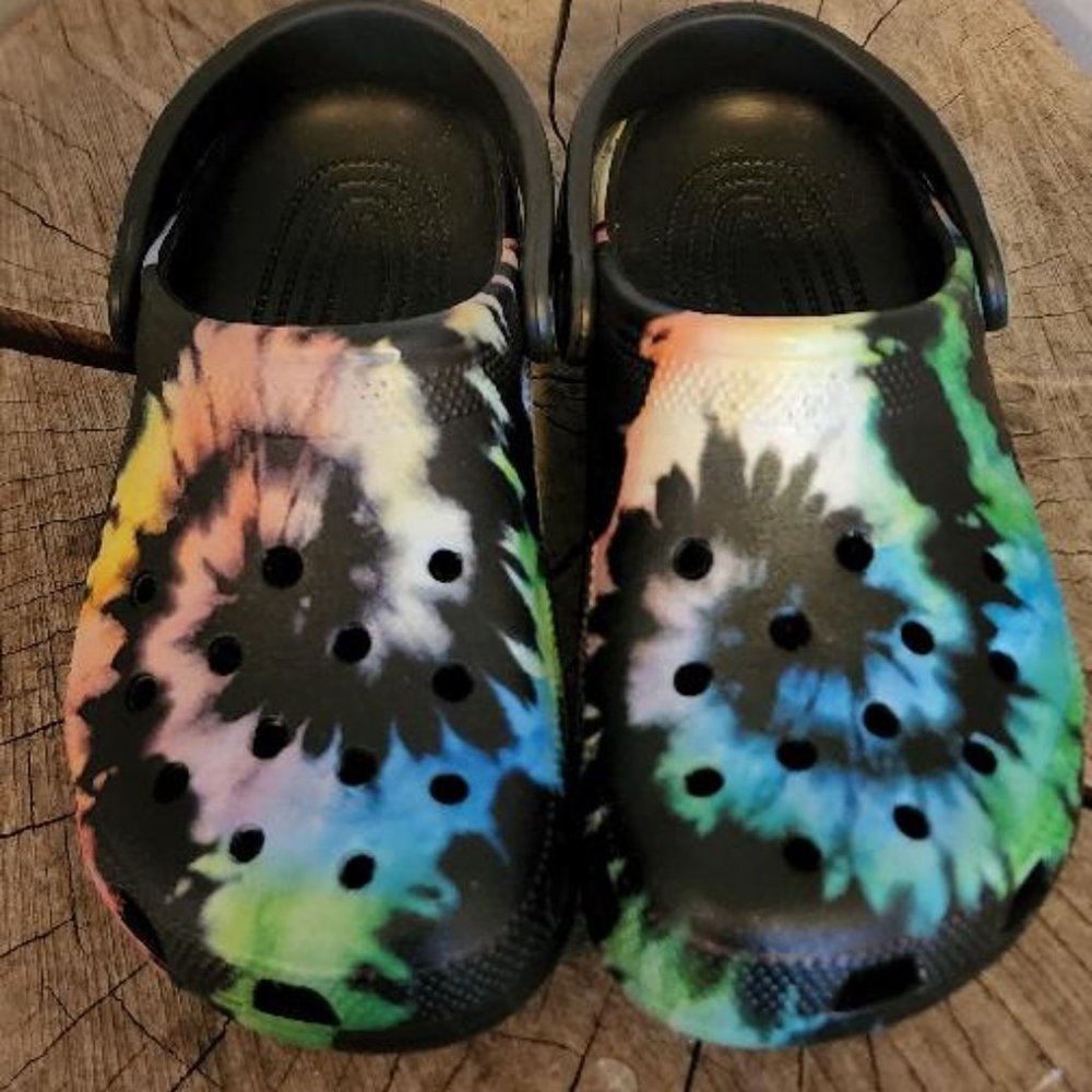 Tie Dye Crocs Size 5 7